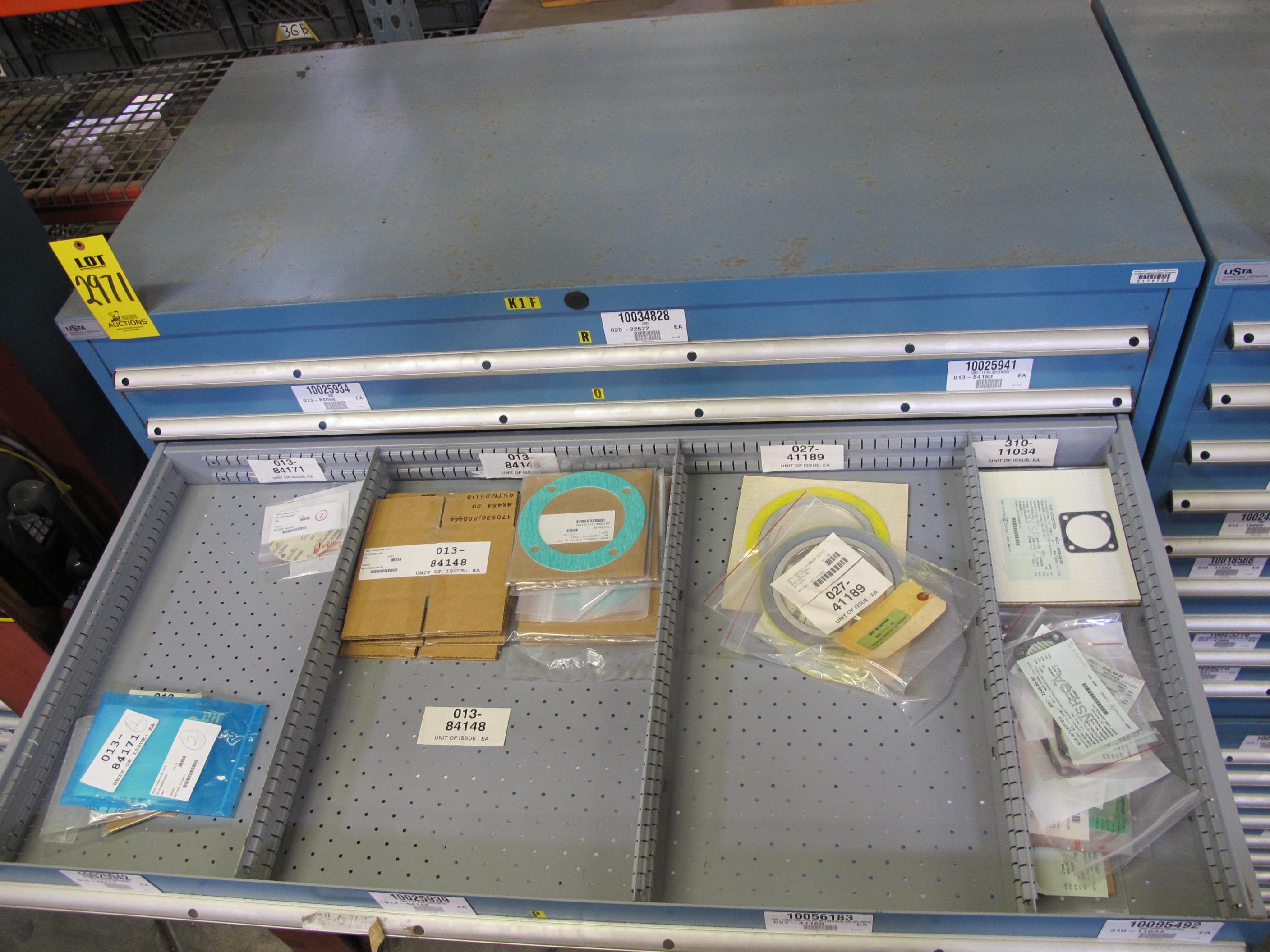 LISTA HEAVY DUTY 9-DRAWER PARTS CABINET W/ CONTENTS (W-50) LOADING & HANDLING FEE $25-